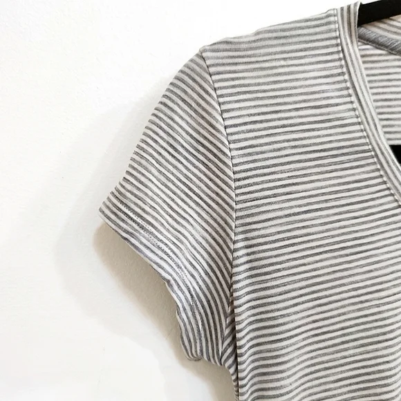 Ibex Merino Wool Gray Striped Short Sleeve Tee - Picture 3 of 10